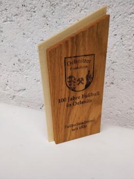 Eichentrophäe schräg mit Ahornsehne