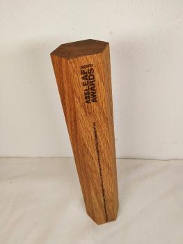 Säulenpokal sechseck Eiche